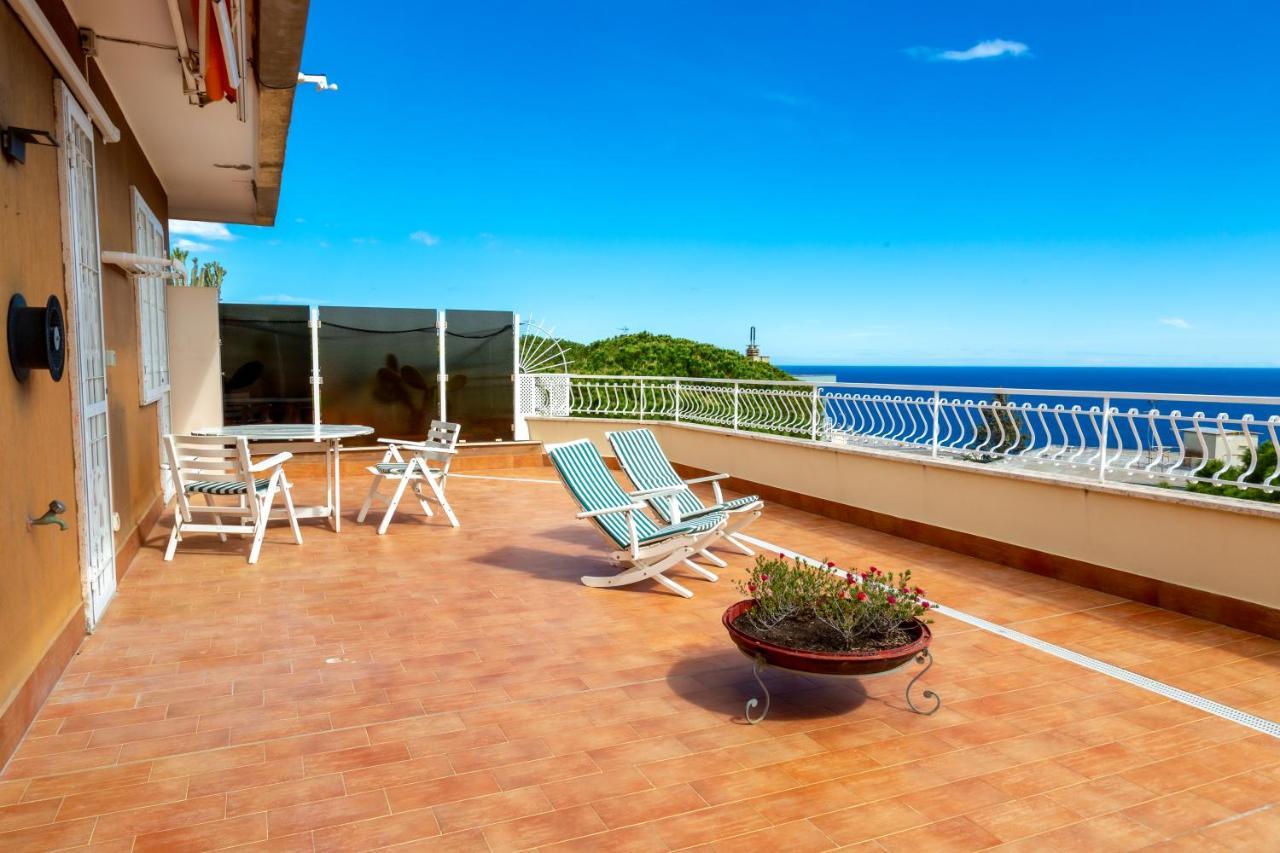 168B - La Terrazza Sul Mare, Casa A 10 Minuti Da Spiaggia, Parcheggio Privato Gratis San Remo Kültér fotó