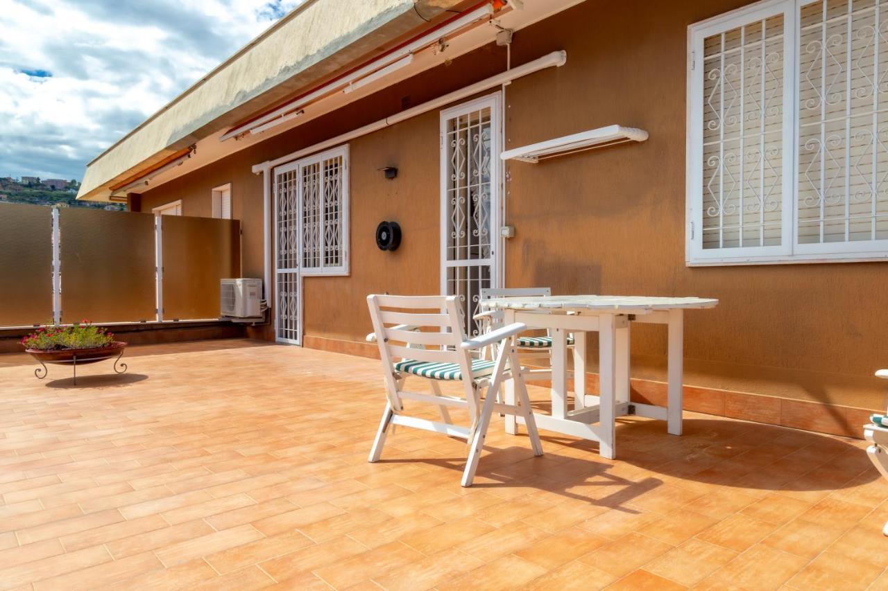 168B - La Terrazza Sul Mare, Casa A 10 Minuti Da Spiaggia, Parcheggio Privato Gratis San Remo Kültér fotó